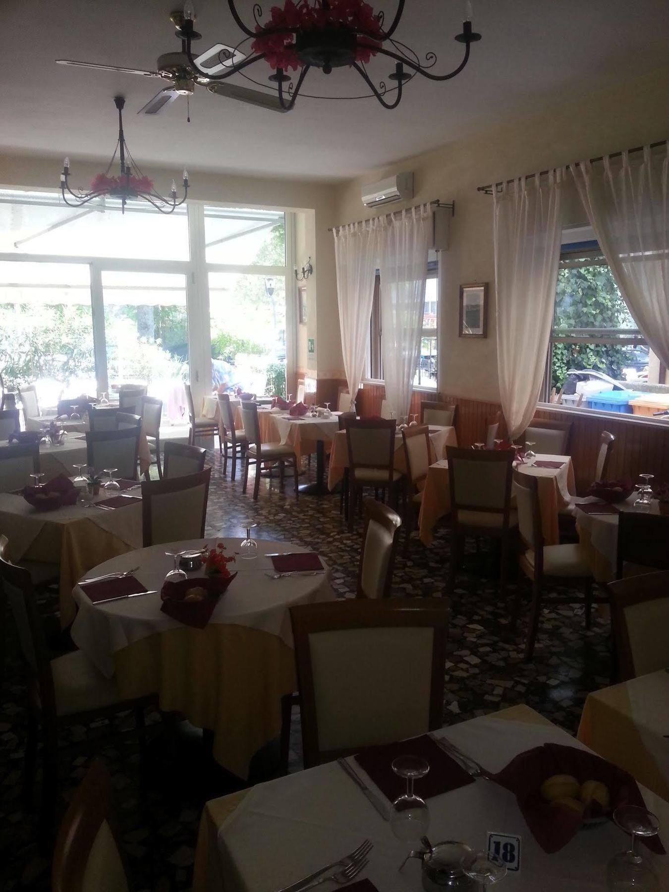 Mehari Rimini - Family Hotel 外观 照片